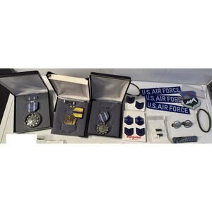 US Air Force Collection of Medals / Pins / Patches / Ribbons